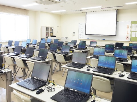 コンピューター実習室